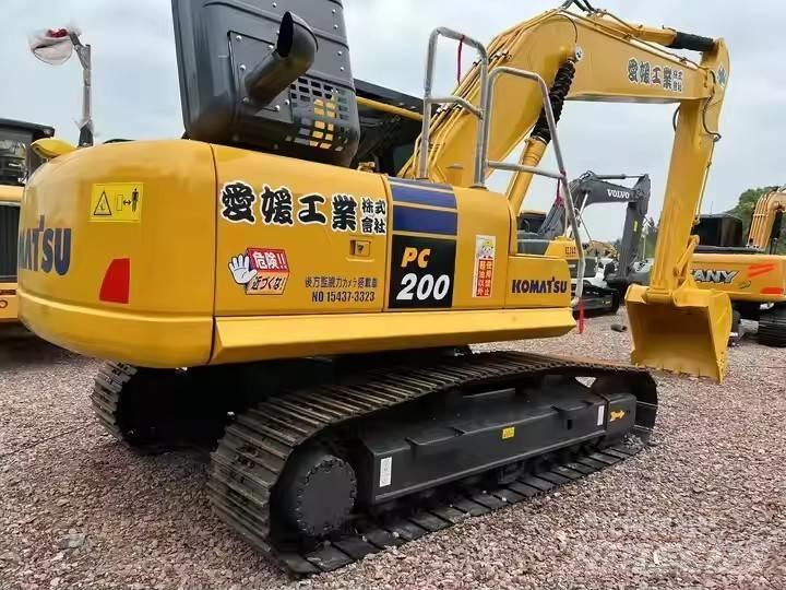 Komatsu PC 200 Crawler Excavators