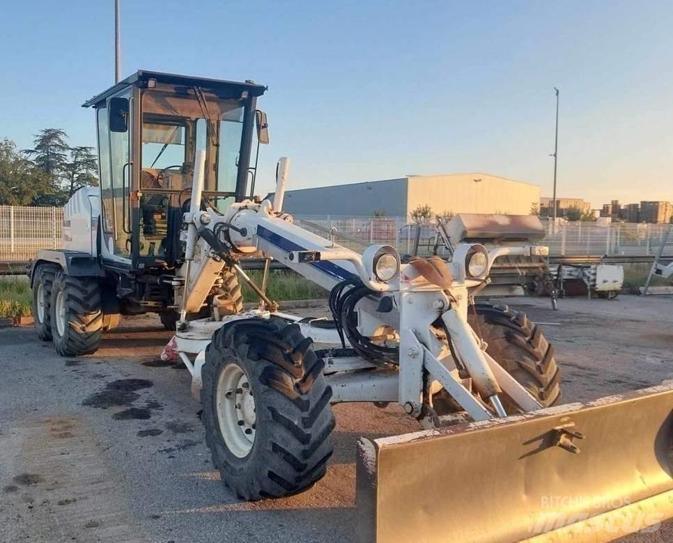 O&K F106.6A Motor Graders