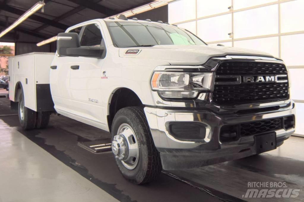 RAM 3500 SLT Pickup Trucks