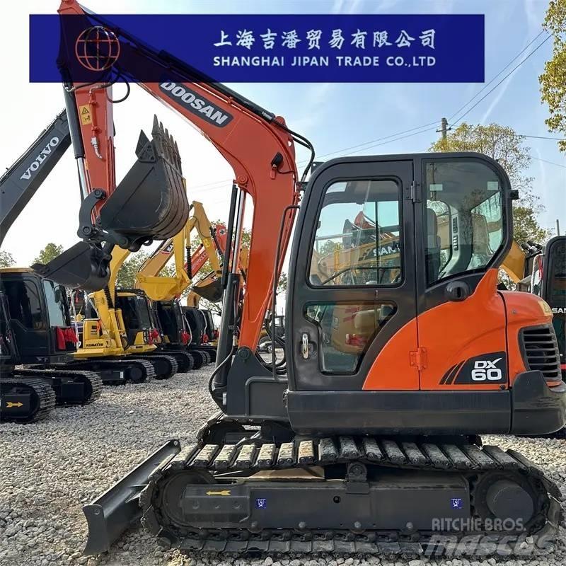Doosan DX 60 Mini Excavators <7t (Mini Diggers)