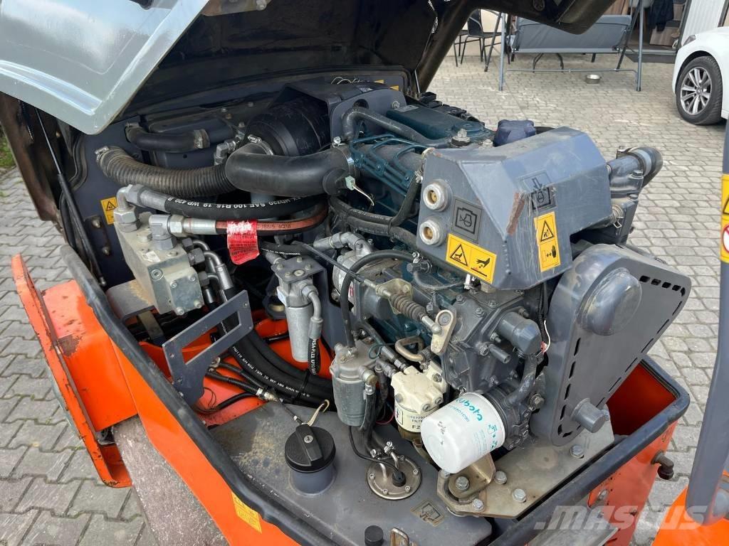 Hamm HD 13 VV Twin drum rollers