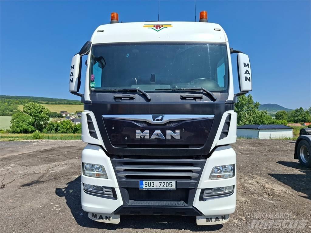 MAN TGX 18.460 Conventional Trucks / Tractor Trucks