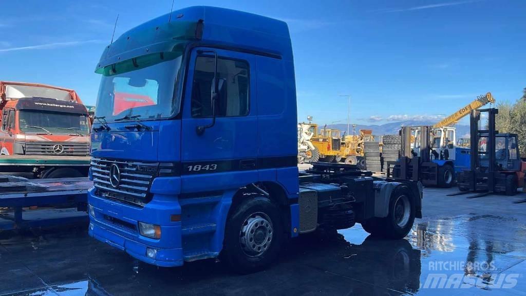 Mercedes-Benz 1843 Conventional Trucks / Tractor Trucks
