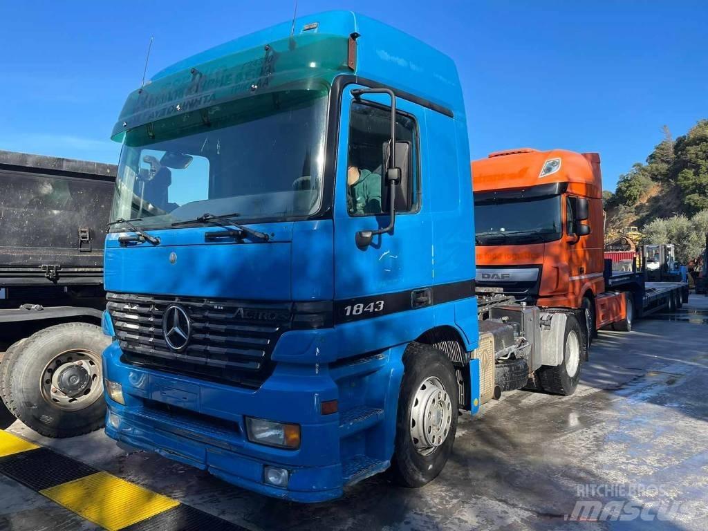 Mercedes-Benz 1843 Conventional Trucks / Tractor Trucks