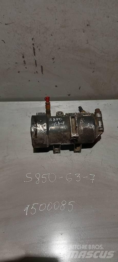 Scania R 440.    1755066 Engines