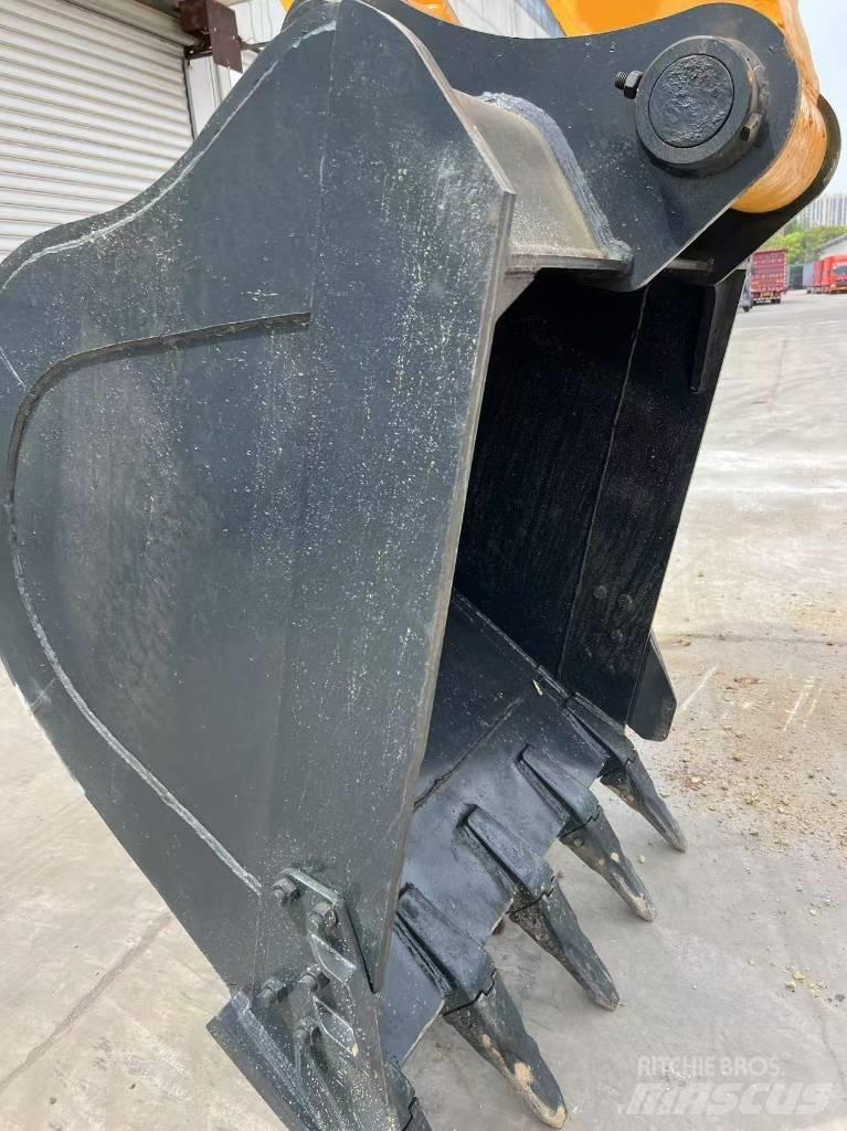 Hyundai R305LC-9T Crawler Excavators