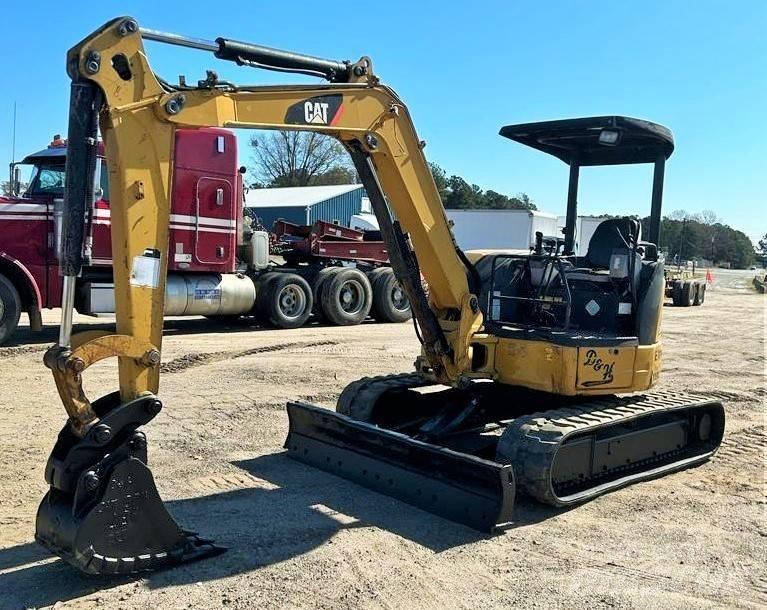 CAT 304 C CR Mini Excavators <7t (Mini Diggers)