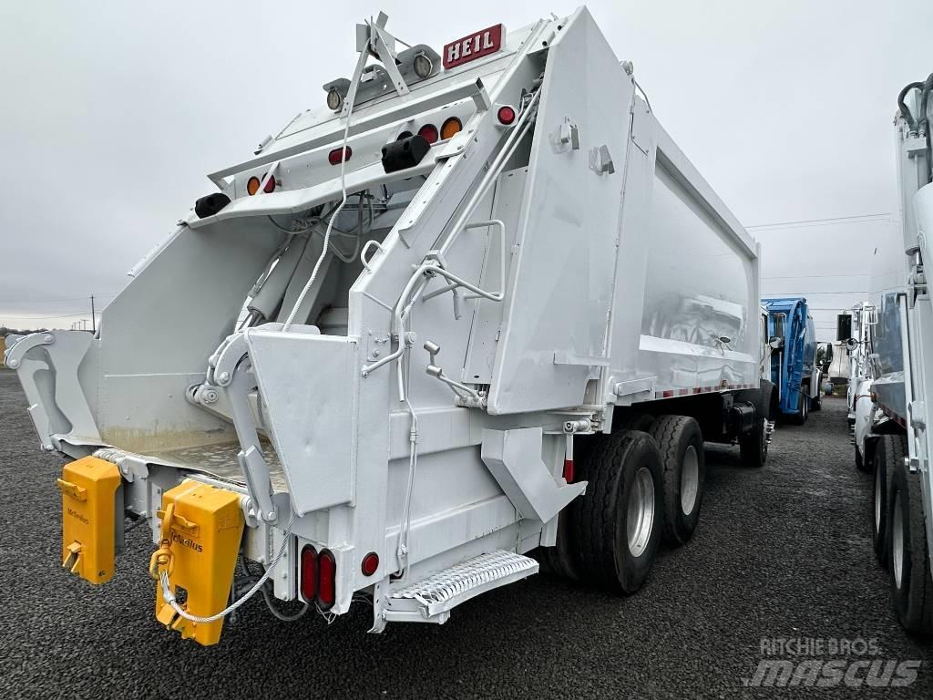 Mack MR Garbage Trucks / Recycling Trucks