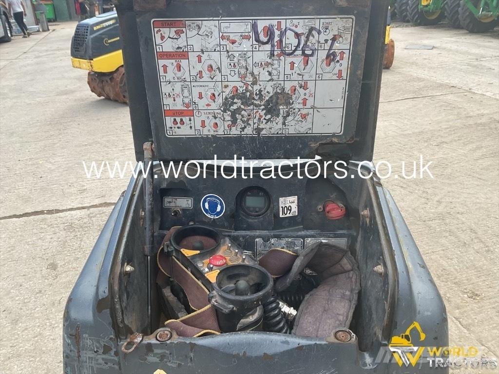 Bomag BMP 8500 Plate Compactors