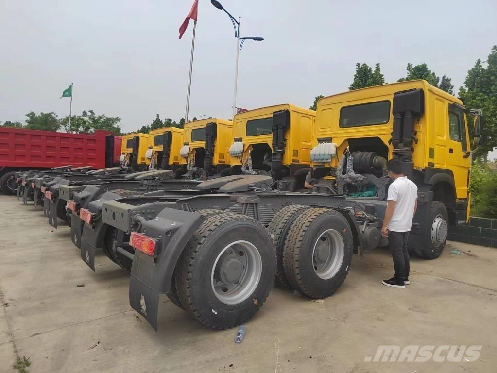 Howo Tractor 420 Conventional Trucks / Tractor Trucks