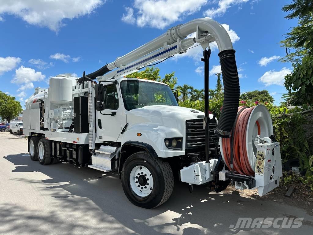 Freightliner 114 SD Vacuum Trucks