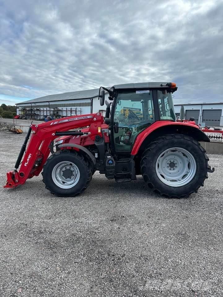 Massey Ferguson 5612 Tractors