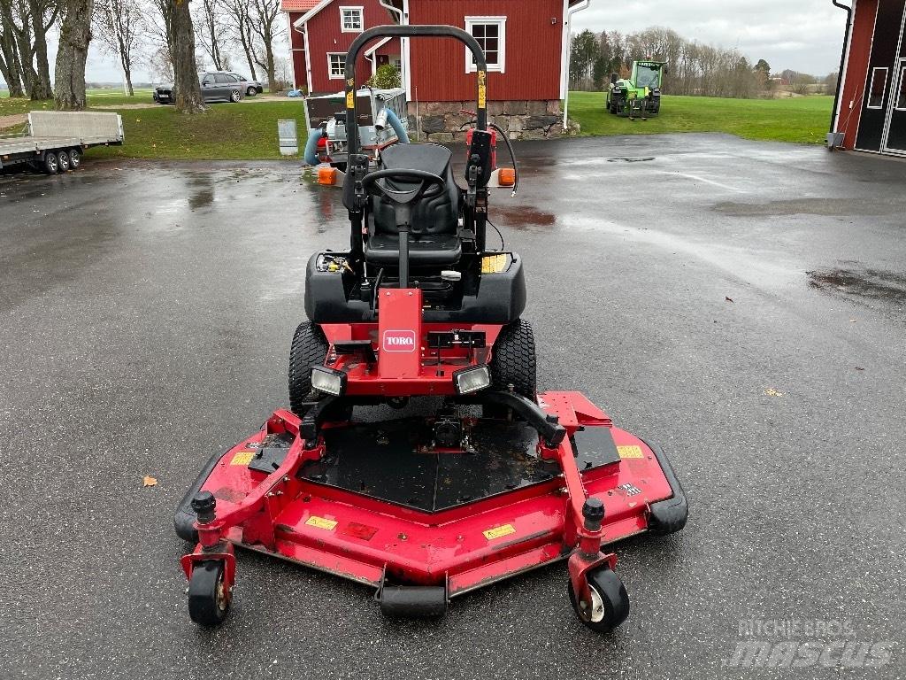 Toro 3280D Riding mowers