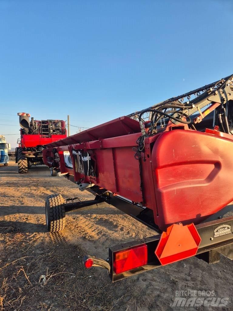 Case IH 9240 Combine Harvesters