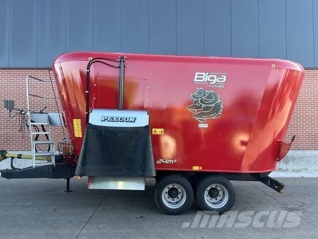 Peecon VME-240 Mixer feeders