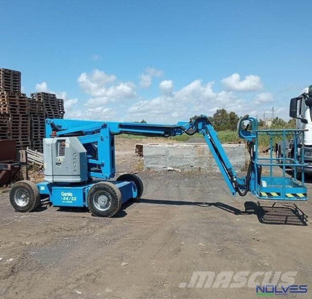 Genie Z34/22 Articulated boom lifts