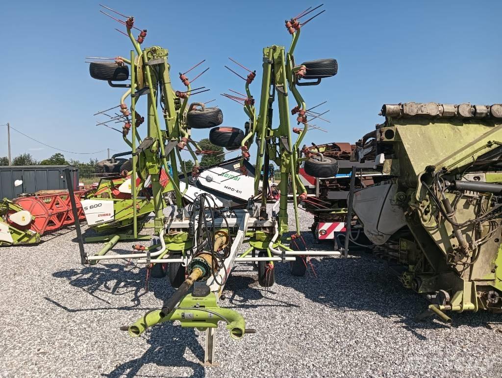 CLAAS Volto 900 T Rakes and tedders