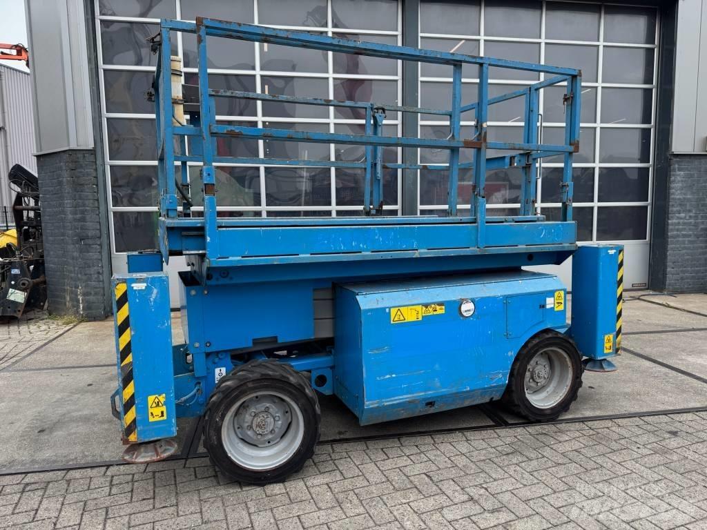 Genie GS 2668 RT Scissor Lifts