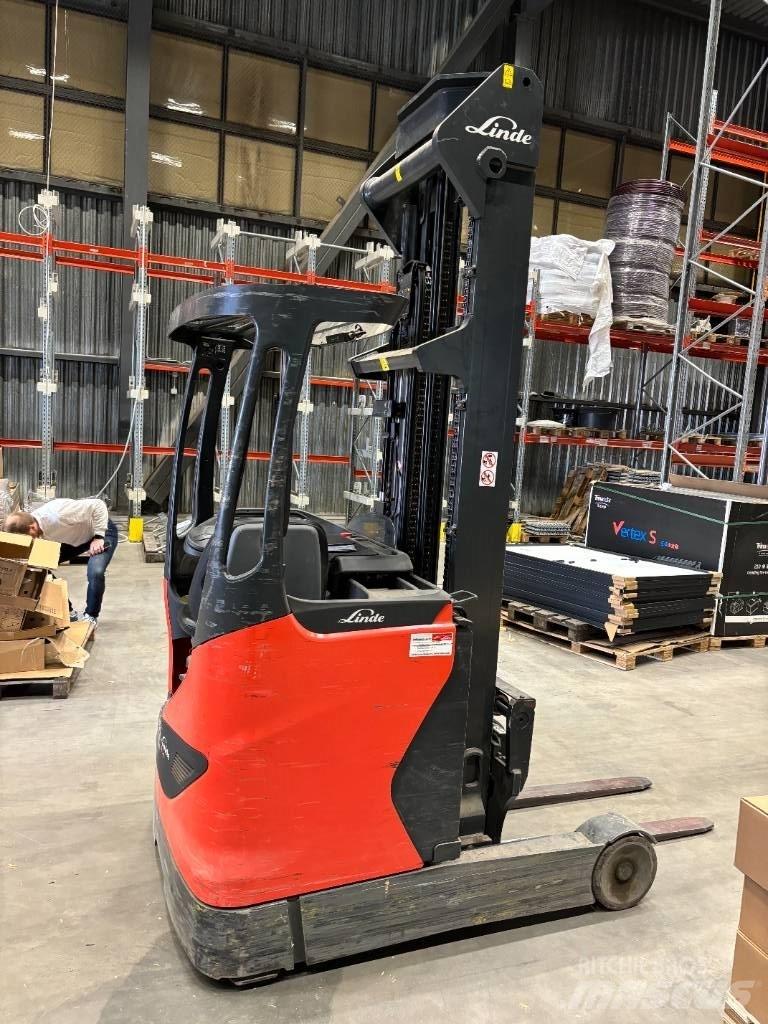 Linde R14/1120 Reach trucks