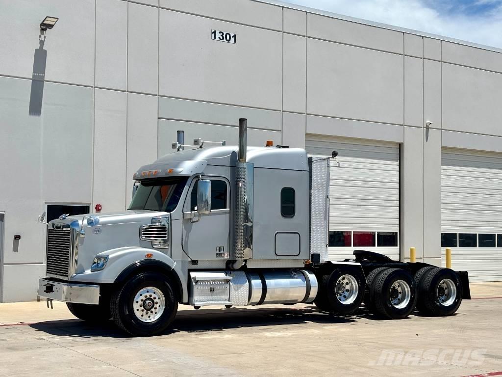 Freightliner SD 122 Conventional Trucks / Tractor Trucks