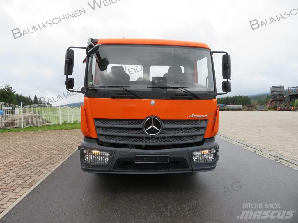 Mercedes-Benz 818K Dump Trucks