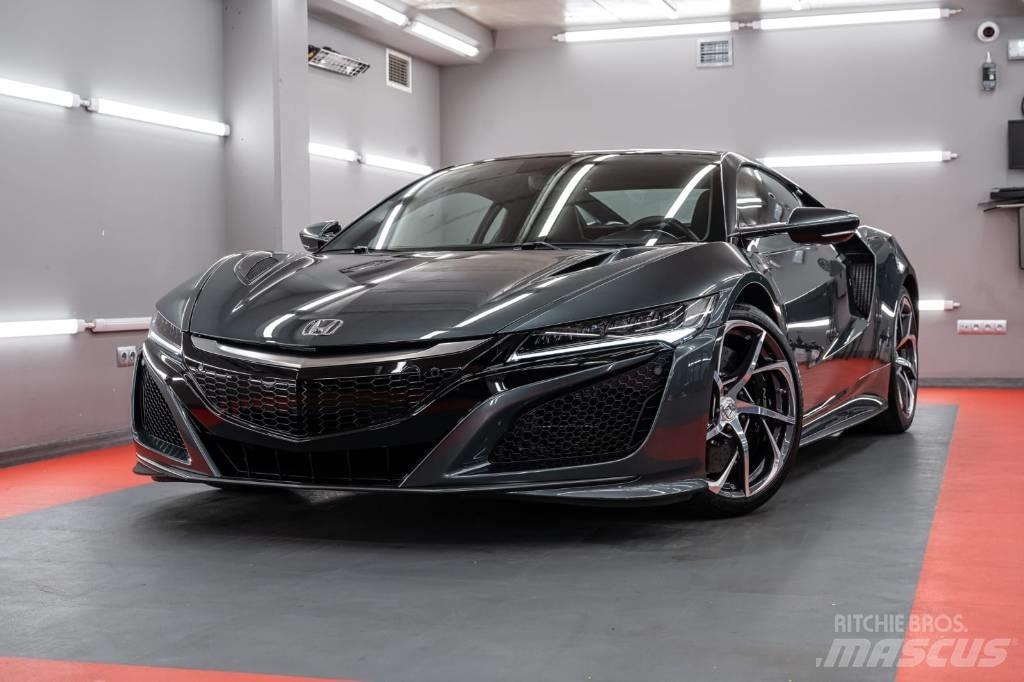 Honda NSX Automobiles / SUVS