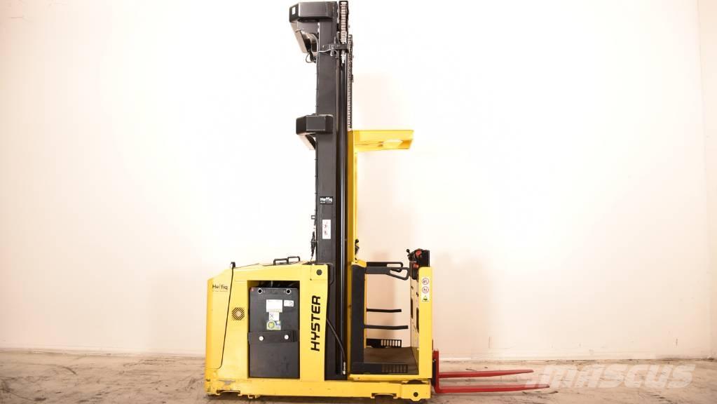 Hyster K1.0H Medium lift order picker