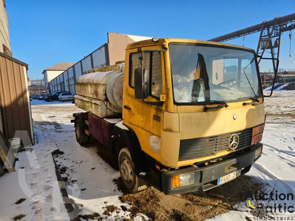 Mercedes-Benz 814 Tank Trucks