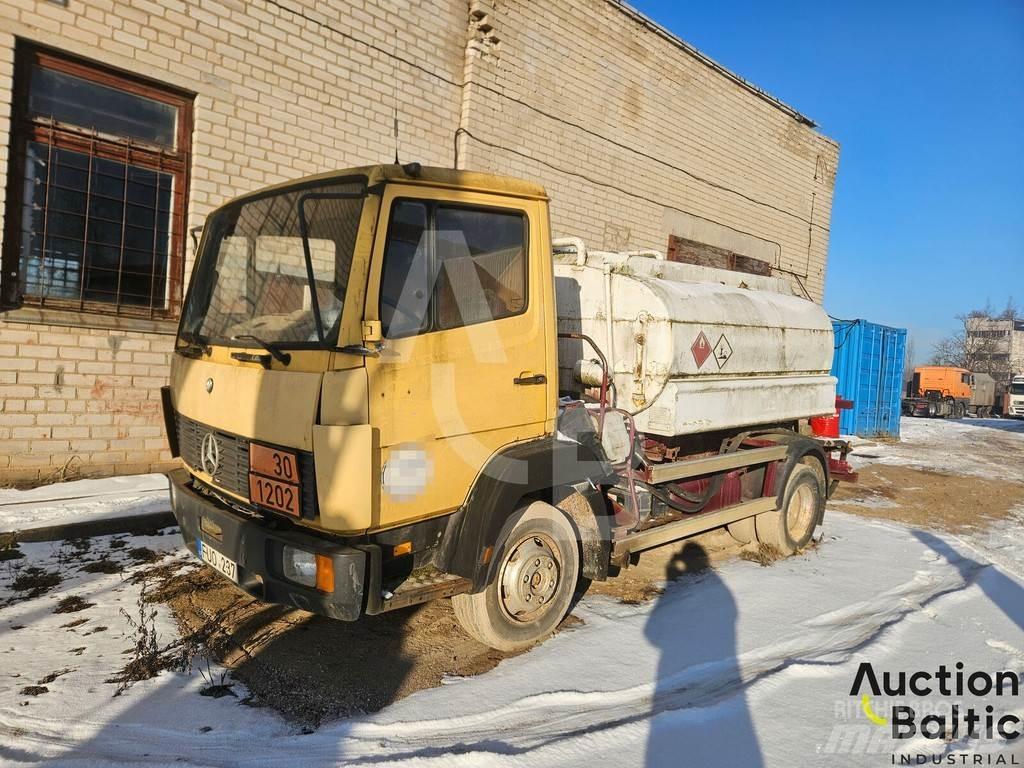 Mercedes-Benz 814 Tank Trucks