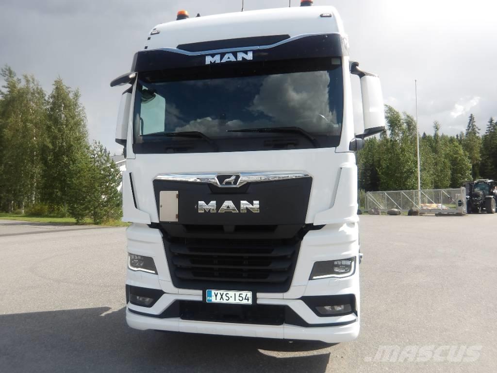 MAN TGX 28.520 Conventional Trucks / Tractor Trucks