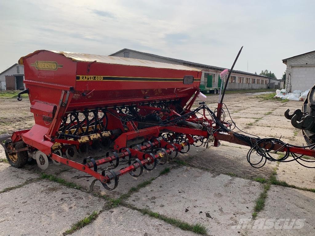 Väderstad Rapid400F Farm Drills