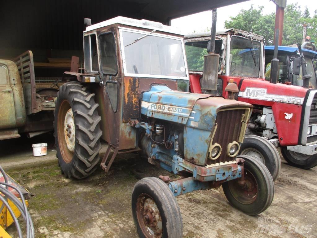 Ford 4600 Tractors