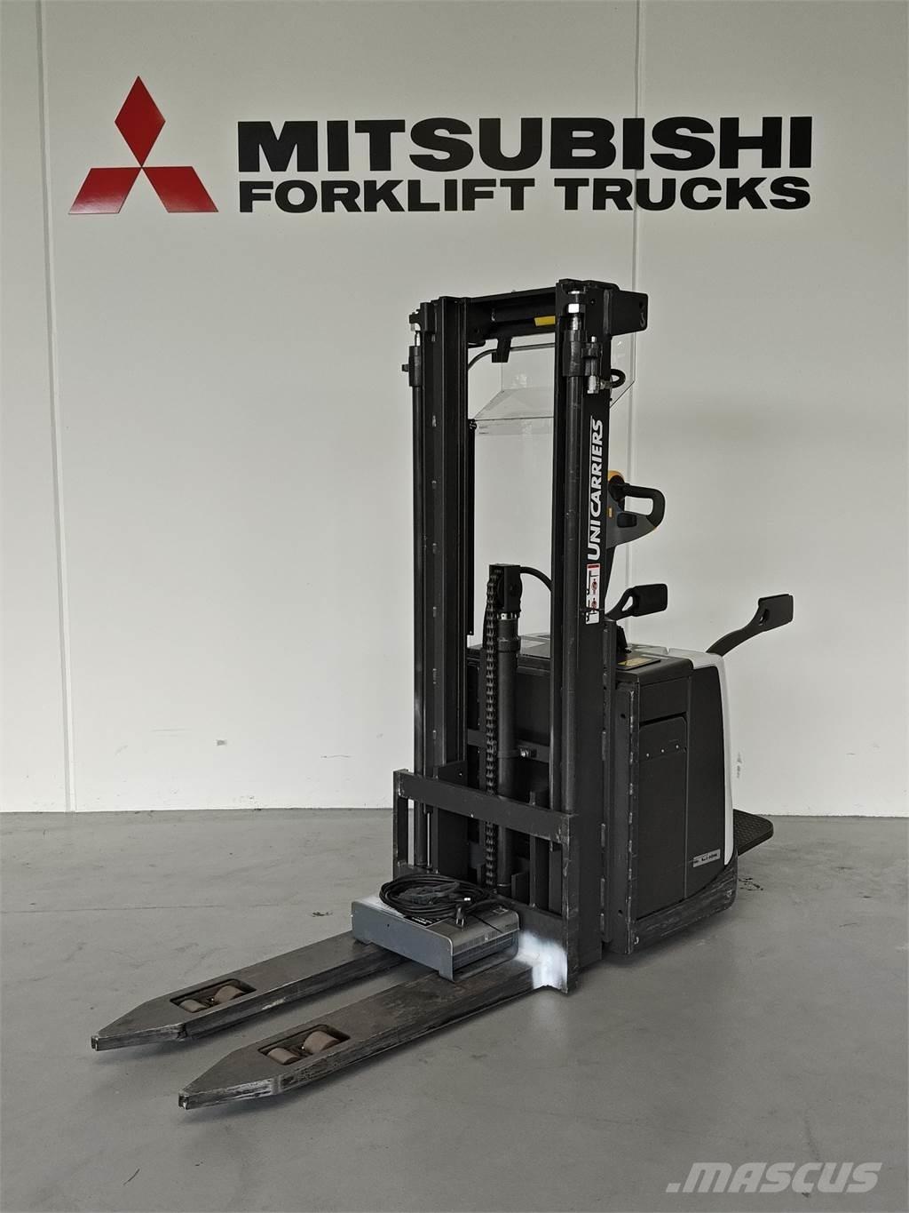 Atlet PSP160 Self Propelled Stackers