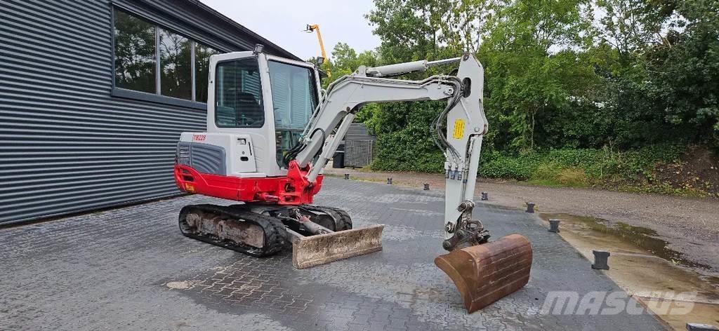 Takeuchi TB228 Mini Excavators <7t (Mini Diggers)