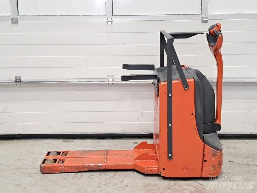 Linde T16 Low lifter