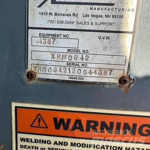 Xtreme XRM-0842 Telescopic Handlers