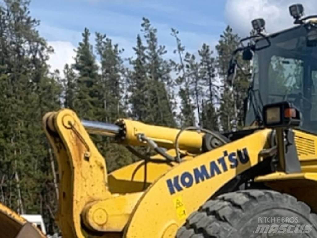 Komatsu WA 500-7 Wheel Loaders