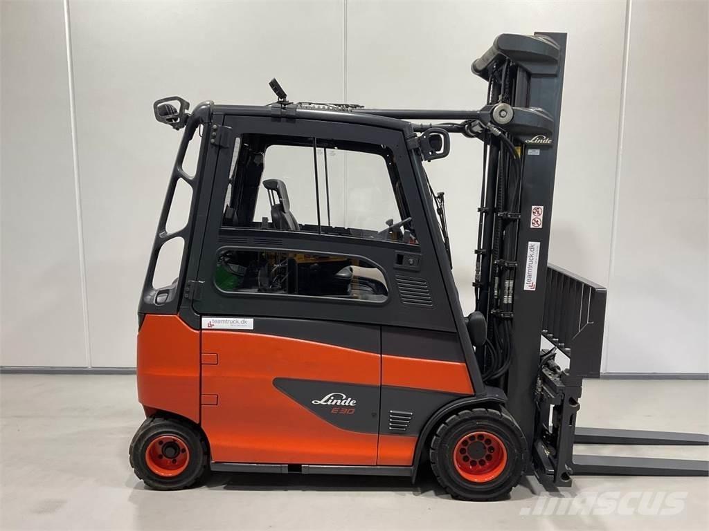 Linde E30/600-02 Electric Forklifts