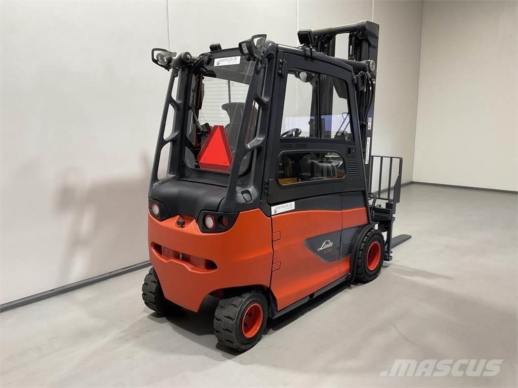Linde E30/600-02 Electric Forklifts