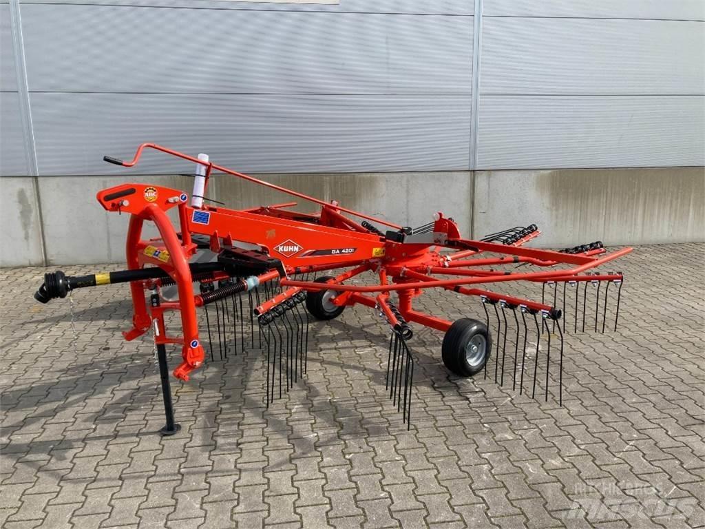 Kuhn GA 4201 Swathers/ Windrowers