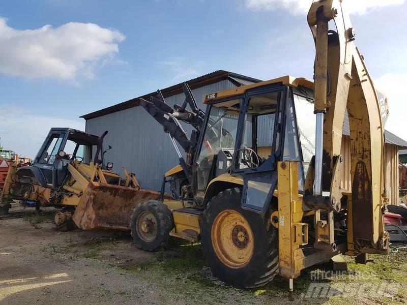 CAT 438C Booms and dippers