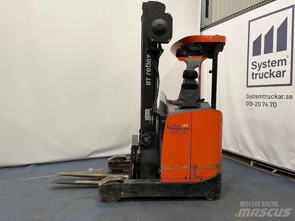BT RRE160E Reach trucks