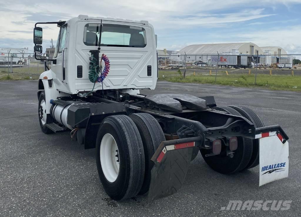 International MV607 Conventional Trucks / Tractor Trucks