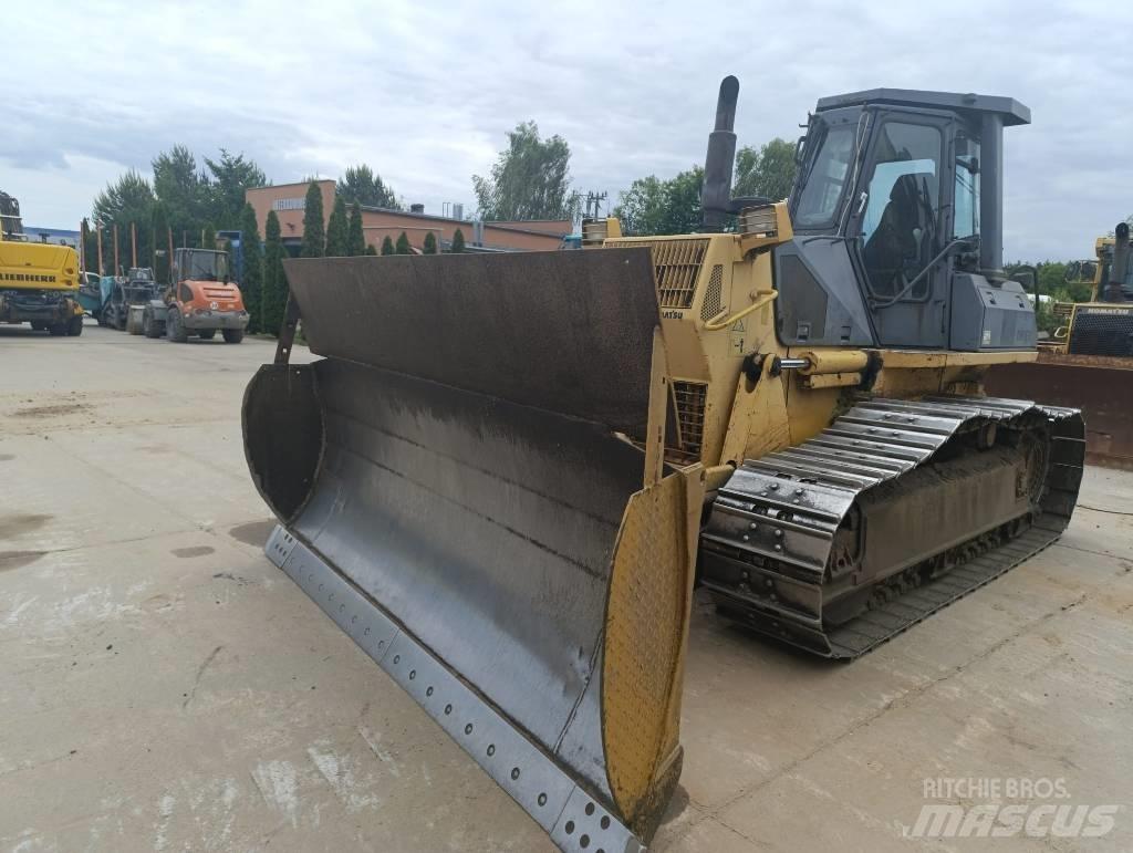 Komatsu D61EXL-12 Crawler dozers