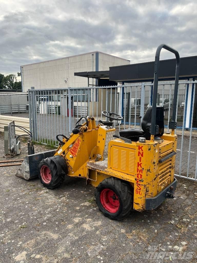 Knikmops 90 Mini Loader
