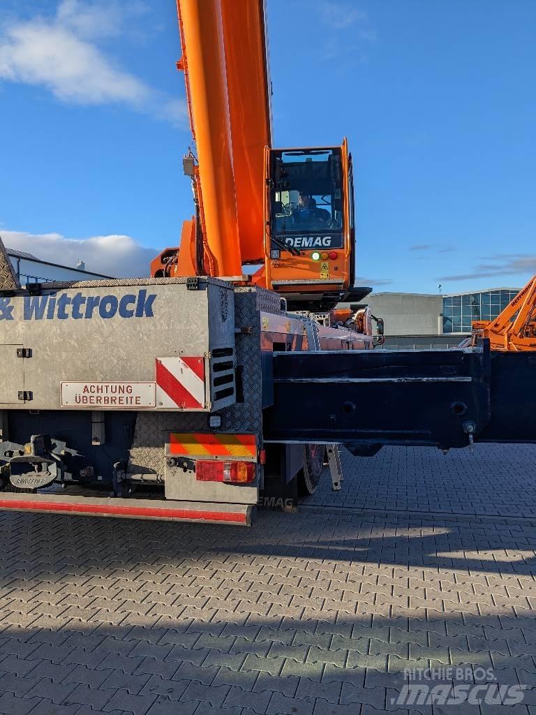 Terex Demag AC 250-5 Mobile and all terrain cranes
