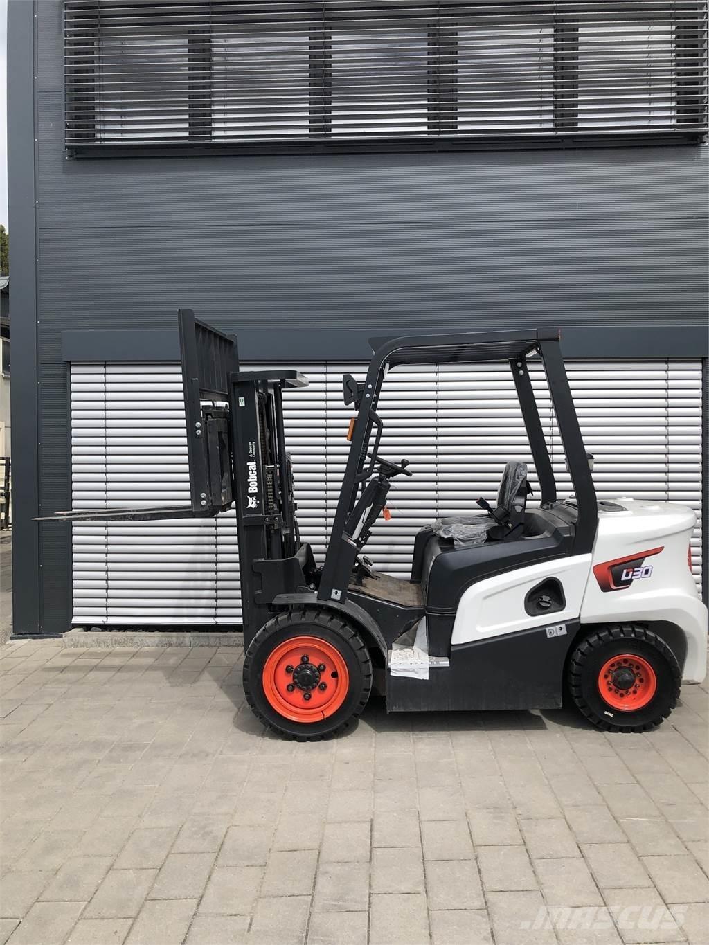 Bobcat D30NX Diesel Forklifts