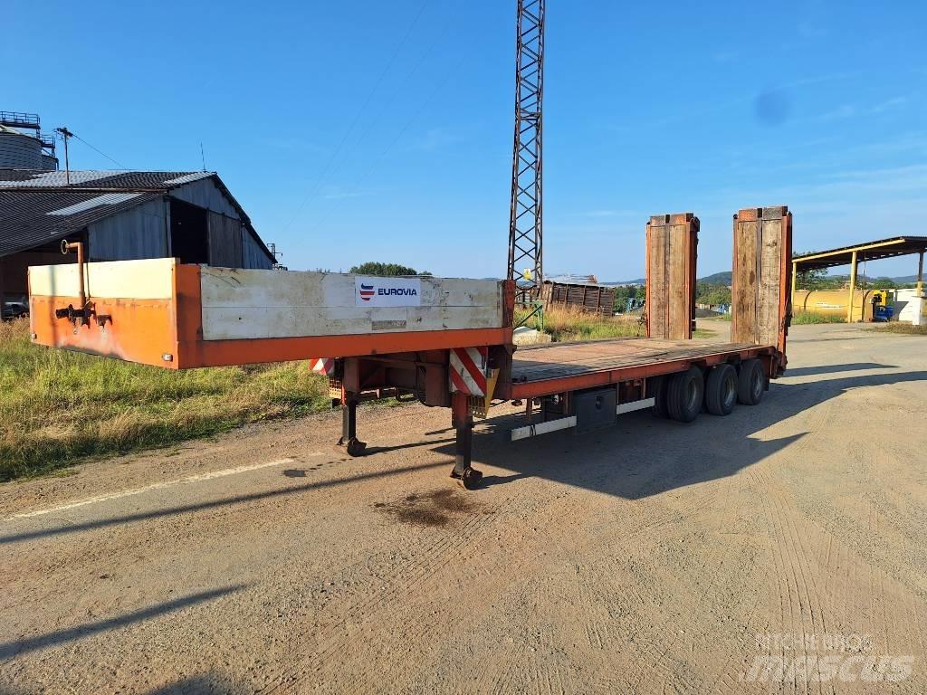  Zrůst N25.31-Z01 Lowboy Trailers