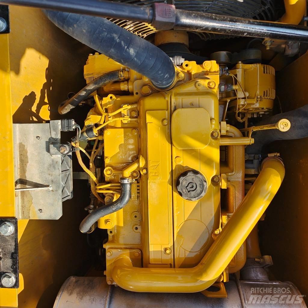 CAT 313 D Crawler Excavators