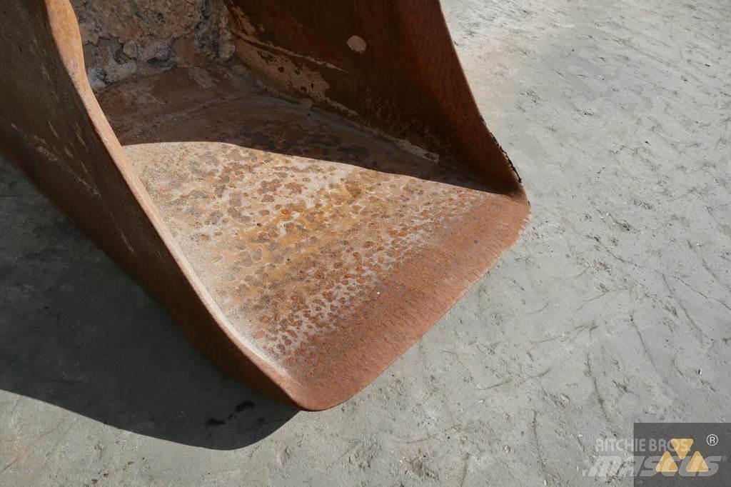 CAT 320 Bucket Buckets